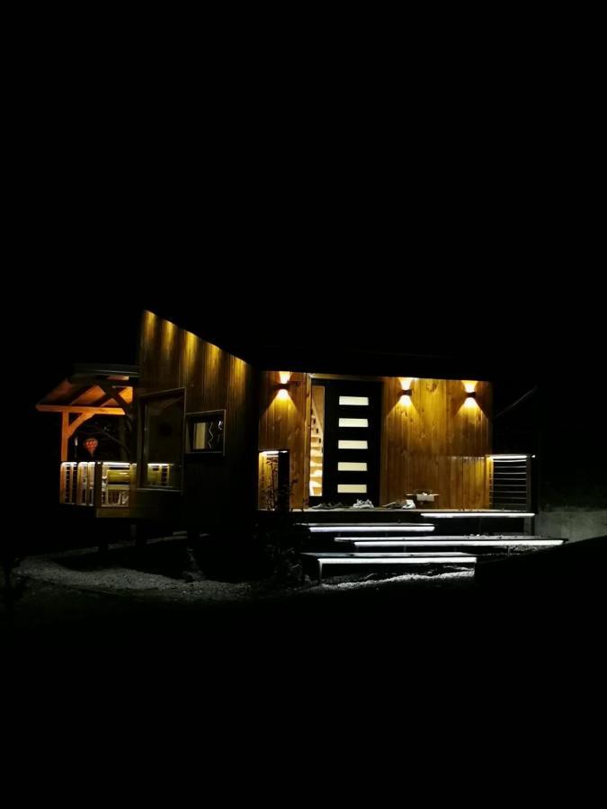 Moodysun Studio, Remote Tiny Home Comarnic Εξωτερικό φωτογραφία