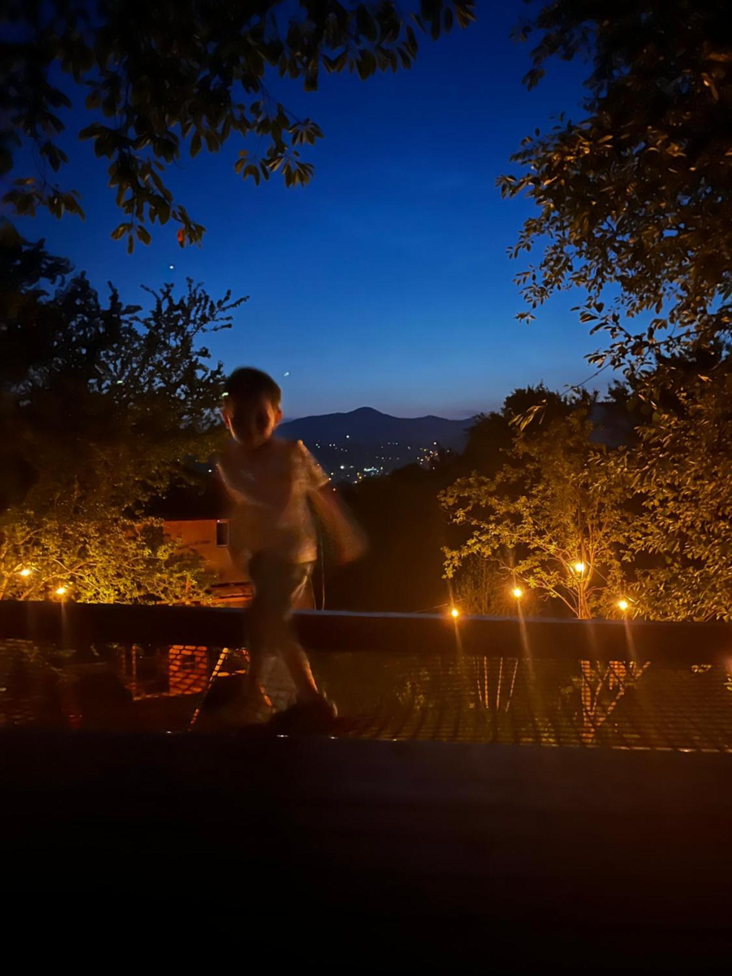 Moodysun Studio, Remote Tiny Home Comarnic Εξωτερικό φωτογραφία